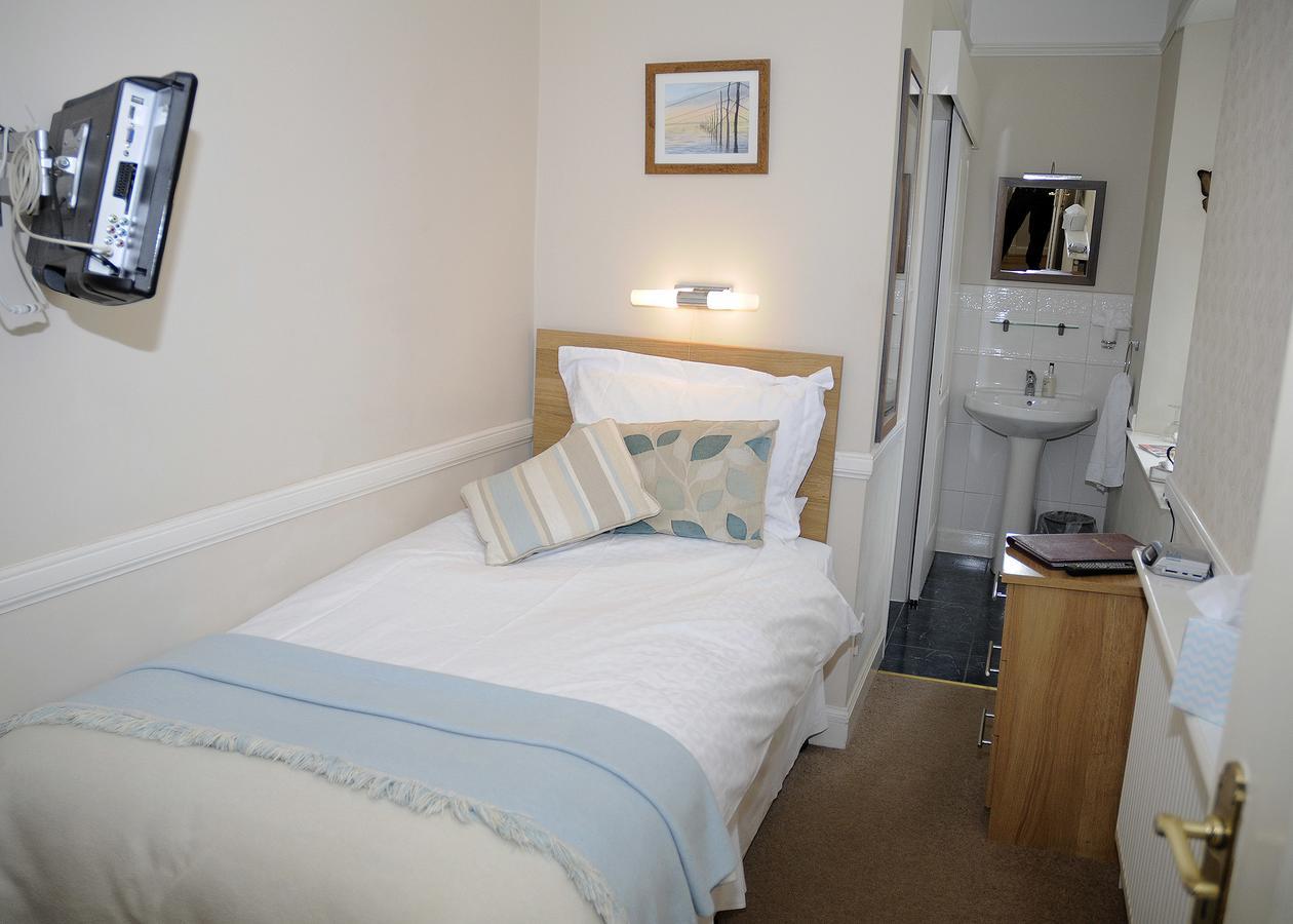Douglas House Castle Douglas ภายนอก รูปภาพ